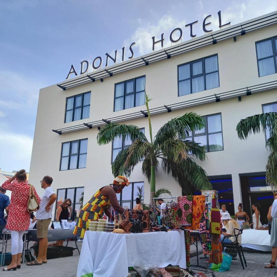 Adonis Cupecoy Hotel Симпсън Бей Екстериор снимка